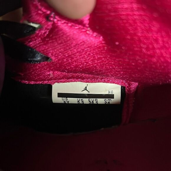 Air Jordan 1 Phat GS ‘Valentines Day’ - Picture 4 of 6